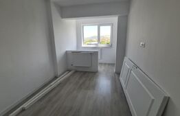 Apartament de 3 camere, 65mp, decomandat, loc de parcare, Rediu