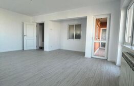 Apartament de 3 camere, decomandat, 2 bai, 94mp, zona Canta-Pacurari