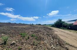 Teren intravilan 790 mp, priveliste spre oras, Tomesti