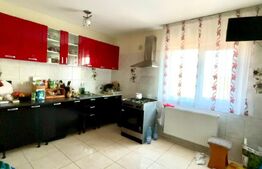 Casa 5 camere, 196 mp, 570 mp teren, zona Nicolina