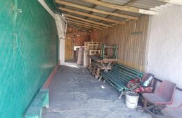 Casa batraneasca cu teren de 2900 mp in Osoi