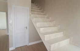 Casa 5 camere, 137 mp, priveliste spre oras, Bucium-Visan