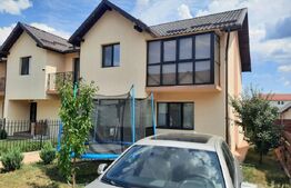 Casa de 4 camere, 102 mp utili, canalizare, Lunca Cetatuii