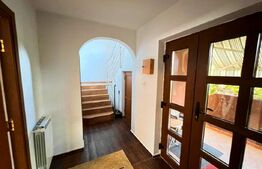 Casa in oras 4 camere, 137 mp, 240 mp teren,  Mircea-Galata