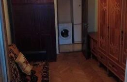 Apartament de 3 camere, 72mp, decomandat Pacurari