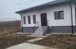 Casa 3 camere, 83mp, Visan