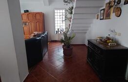 Casa 5 camere,240 mp utili si 485 mp teren, Nicolina