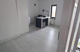 Casa 140 mp util si 440 mp teren in Dorobanti, com. Aroneanu