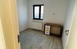 Duplex P+E, modern, 4 camere, toate utilitatile, Letcani