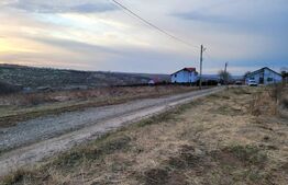 Teren intravilan 915 intravilan Visani, panorama, utilitati