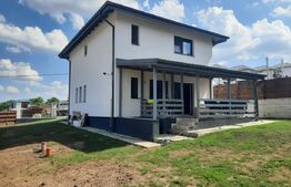 Casa cu beci, 120 mp utili, teren de 500 mp, Miroslava