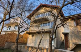 Casa la rosu 4 camere, 169mp, piata Pacurari
