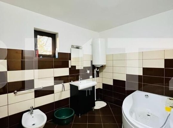 Casa de închiriat 5 camere Miroslava - 146357CI | BLITZ Iași | Poza4