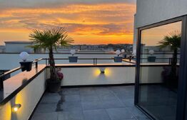 Apartament de 3 camere cu terasa, 105 mp, semi-central 