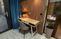 Apartament de 3 camere cu terasa, 105 mp, semi-central 