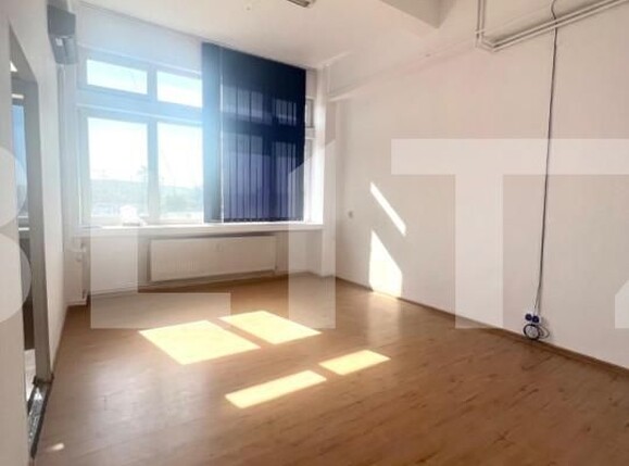 Spațiu birouri de închiriat Baza 3 - 146460SIB | BLITZ Iași | Poza3