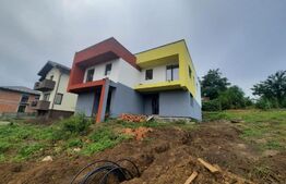 Casa de tip duplex, 100 mp, 200 mp teren, Bucium