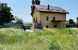 Casa 5 camere, 120 mp utili, 1000 mp teren, strada principala, Dumesti