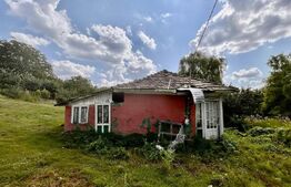 Teren intravilan de 2100 mp, front 28 ml, Barnova