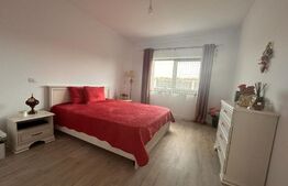 Casa cu 4 camere, 115 mp, 520 mp teren, zona Cercu