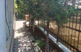 Casa 4 camere, 107 mp utili, la strada, 535 mp teren, Letcani