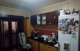 Casa la strada, 240 mp utili, 350 mp teren, Rediu