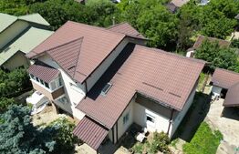 Casa cu 7 camere, 400 mp, 1500 mp de teren, Breazu