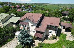 Casa cu 7 camere, 400 mp, 1500 mp de teren, Breazu