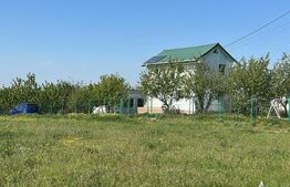 Casa 4 camere, 102 mp utili, 400 mp teren, Breazu