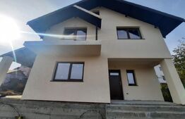 Casa cu beci, 4 camere, 118 mp, 410 mp de teren, Barnova