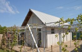 Casa finalizata, casa neterminata, casa la rosu, Horpaz