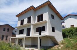 Casa 6 camere, 250 mp, teren 600 mp, zona Lidl Bucium