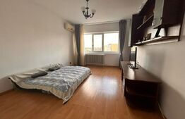 Apartament de 3 camere, decomandat, 76 mp, Centru