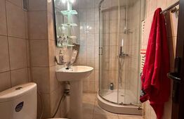 Apartament de 3 camere, decomandat, 76 mp, Centru