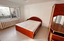 Casa, 3 camere,  100 mp utili, zona Sararie