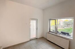 Casa, 3 camere,  100 mp utili, zona Sararie