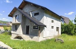 Casa individuala 162 mp utili, 440 mp teren,  Barnova 