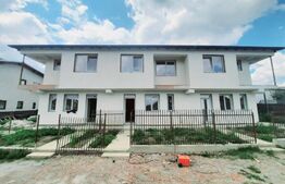 Casa de 80 mp, triplex, in Horpaz