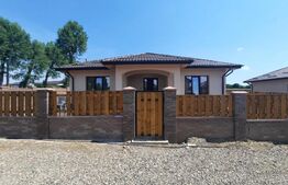 Case  superba, Vorovesti 400 mp teren