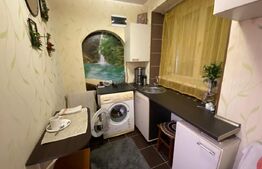 Casa veche 52mp utili, 217mp teren,  Zona Centrala