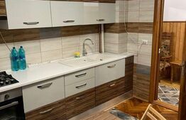 Apartament de 2 camere, 54 mp, zona Centru