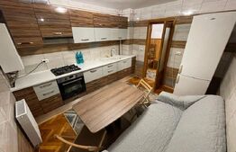 Apartament de 2 camere, 54 mp, zona Centru