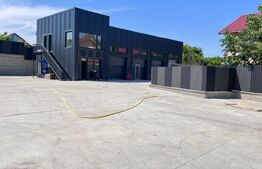 Casa si hala service-auto , zona Lunca Cetatui , 5200 mp teren