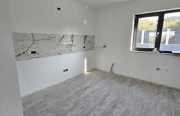 Vila , 5 camere ,  teren 475mp, zona Visan