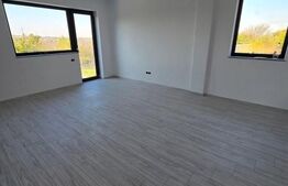 Vila , 5 camere ,  teren 475mp, zona Visan