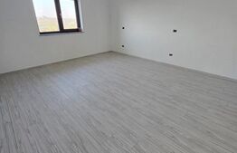 Vila , 5 camere ,  teren 475mp, zona Visan