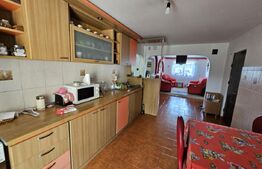 Apartament 4 camere, 81mp+mansarda, decomandat, zona Frumoasa