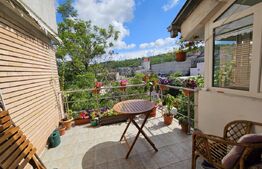 Apartament 4 camere, 81mp+mansarda, decomandat, zona Frumoasa