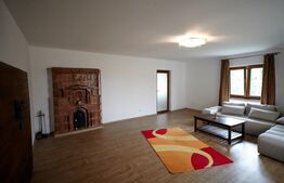 Casa Aroneanu, 210 mp, 1000 mp teren