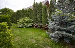 Casa Aroneanu, 210 mp, 1000 mp teren